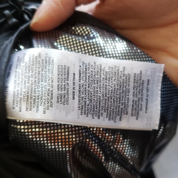 COLUMBIA black puffer - Make me an offer! All reasonable offers considerered! - Picture 7 of 7